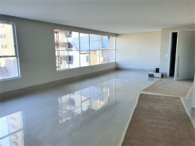 Imóvel com 4 Quartos à Venda, 178 m² em Santo Agostinho - Belo Horizonte