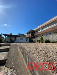 Casa com 3 Quartos à Venda, 324 m² em Centro - Camboriú
