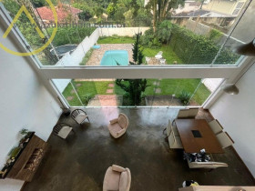 Casa com 3 Quartos à Venda, 270 m² em Jardim Dos Pinheiros - Atibaia