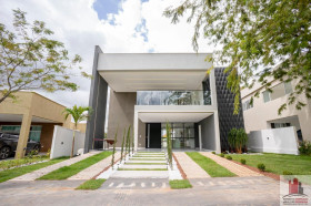Casa de Condomínio com 5 Quartos à Venda, 345 m² em Varzea - Recife