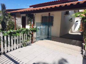 Casa com 2 Quartos à Venda, 56 m² em São João Do Rio Vermelho - Florianópolis