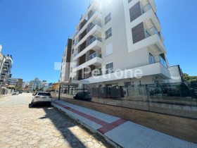 Apartamento com 2 Quartos à Venda, 62 m² em Palmas - Governador Celso Ramos