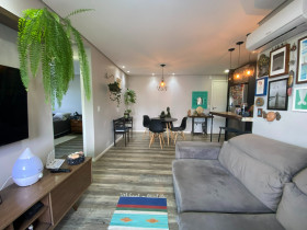 Apartamento com 2 Quartos à Venda, 52 m² em Deltaville - Biguaçu