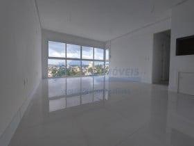 Apartamento com 3 Quartos à Venda, 108 m² em Vila Ipiranga - Porto Alegre