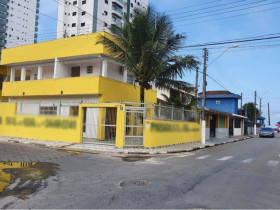 Imóvel Comercial à Venda, 300 m² em Centro - Mongaguá