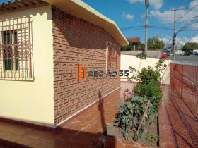 Casa com 2 Quartos à Venda, 92 m² em Conjunto Habitacional Pedro Afonso Junqueira - Poços De Caldas