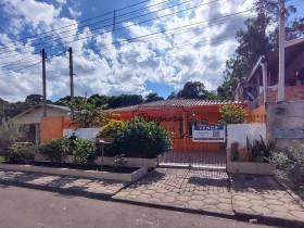 Casa com 3 Quartos à Venda, 95 m² em Pilarzinho - Curitiba