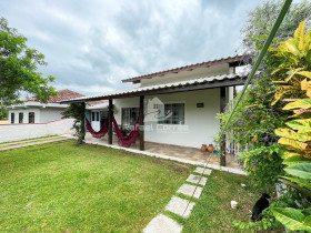 Casa com 3 Quartos à Venda, 403 m² em Salinas - Balneário Barra Do Sul