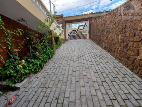 Casa com 3 Quartos à Venda, 294 m² em Parque Das Nações - Santo André