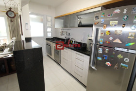 Apartamento com 1 Quarto à Venda, 92 m² em Itacorubi - Florianópolis