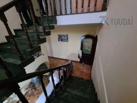 Casa com 4 Quartos à Venda,  em Vila Carrão - São Paulo