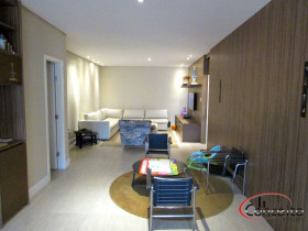 Apartamento com 3 Quartos à Venda, 176 m² em Centro - Ubatuba