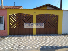 Casa com 3 Quartos à Venda, 102 m² em Vila Anhanguera - Mongaguá