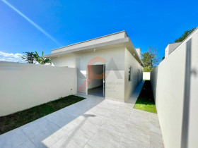 Casa com 2 Quartos à Venda, 57 m² em Morro Do Algodão - Caraguatatuba