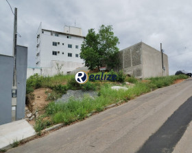 Terreno à Venda, 480 m² em Nova Guarapari - Guarapari