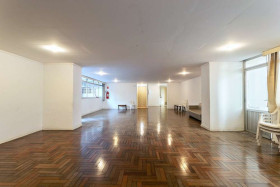 Apartamento com 2 Quartos à Venda, 82 m² em Cerqueira César - São Paulo