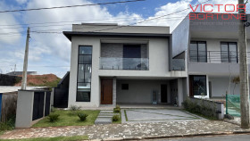 Casa de Condomínio com 3 Quartos à Venda, 247 m² em Cézar De Souza - Mogi Das Cruzes