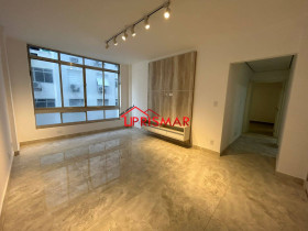 Apartamento com 2 Quartos à Venda, 110 m² em Pompeia - Santos