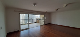 Apartamento com 4 Quartos à Venda, 235 m² em Vila Nova Conceição - São Paulo