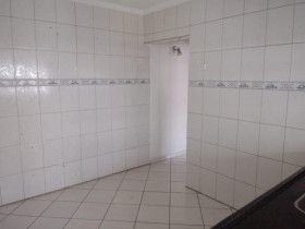 Imóvel com 3 Quartos à Venda, 131 m² em Gleba Califórnia - Piracicaba