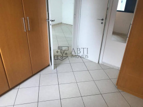 Apartamento com 1 Quarto à Venda, 40 m² em Moema - São Paulo