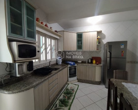 Casa com 3 Quartos para Temporada, 100 m² em Praia Brava - Itajaí