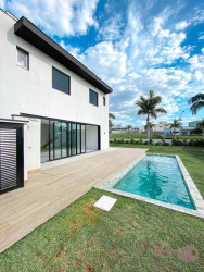 Casa de Condomínio com 5 Quartos à Venda, 339 m² em Sorocaba