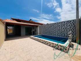 Casa com 2 Quartos à Venda, 79 m² em Jardim Jamaica - Itanhaém