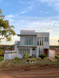 Casa com 4 Quartos à Venda, 450 m² em Pardinho