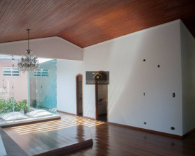 Casa com 4 Quartos à Venda, 380 m² em Campo Belo - São Paulo