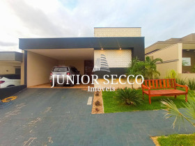 Casa com 3 Quartos à Venda, 253 m² em Residencial Maria Júlia - São José Do Rio Preto
