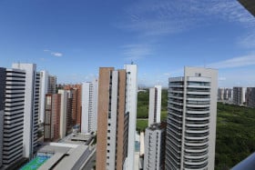Apartamento com 3 Quartos à Venda ou Temporada, 104 m²em Coco - Fortaleza