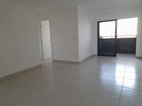 Apartamento com 2 Quartos à Venda, 63 m² em Jatiúca - Maceió