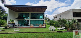 Casa de Condomínio com 3 Quartos à Venda, 320 m² em Aldeia Dos Camarás - Camaragibe