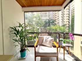 Apartamento com 2 Quartos à Venda, 61 m² em Cerqueira César - São Paulo