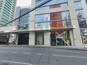 Imóvel Comercial à Venda, 38 m² em Centro - Curitiba