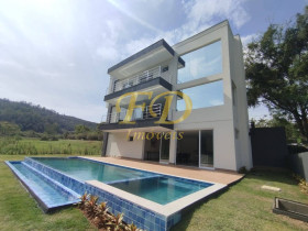 Casa de Condomínio com 5 Quartos à Venda, 940 m² em Condomínio Porto Atibaia - Atibaia