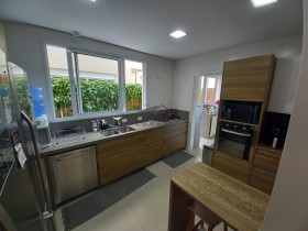 Casa de Condomínio com 5 Quartos à Venda, 370 m² em Baleia - São Sebastião