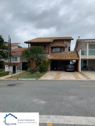 Casa com 3 Quartos para Alugar ou Temporada, 275 m² em Alphaville - Santana De Parnaíba