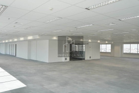 Sala Comercial à Venda, 958 m² em Alphaville Industrial - Barueri