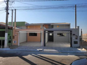 Casa com 3 Quartos à Venda, 140 m² em Jardim Oásis - Taubate