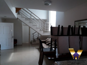 Casa com 4 Quartos para Alugar, 297 m² em Parque Balneário Oasis - Peruibe