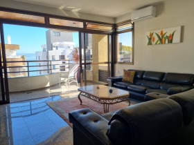 Apartamento com 3 Quartos à Venda, 210 m² em Agronômica - Florianópolis