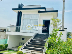 Casa de Condomínio com 3 Quartos à Venda, 370 m² em Residencial Estância Bom Repouso - Mogi Das Cruzes