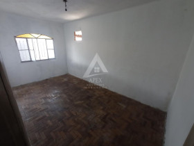 Casa com 2 Quartos à Venda, 300 m² em Campo Grande - Rio De Janeiro