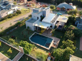 Casa de Condomínio com 4 Quartos à Venda, 370 m² em Colinas De Inhandjara - Itupeva