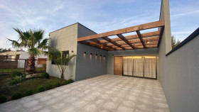 Casa com 3 Quartos à Venda, 110 m² em Rainha Do Mar - Xangri-lá