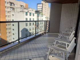 Apartamento com 3 Quartos à Venda, 254 m² em Gonzaga - Santos