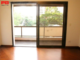 Apartamento à Venda, 110 m² em Campo Belo - São Paulo