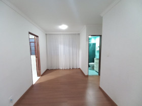 Apartamento com 2 Quartos à Venda, 45 m² em Europa - Belo Horizonte